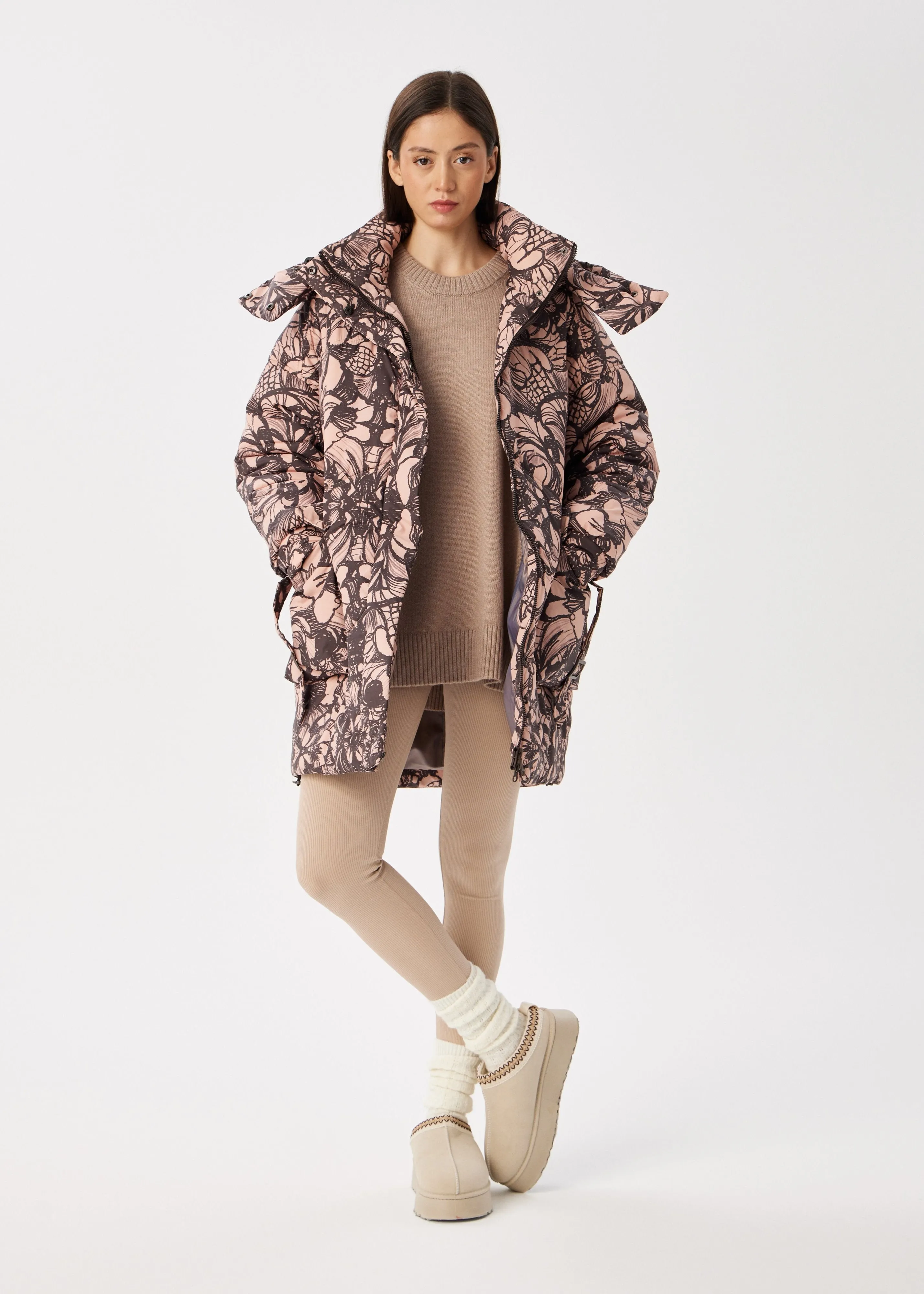 Lace Printed Puffer Jacket for Women – Artistic & Cozy Design