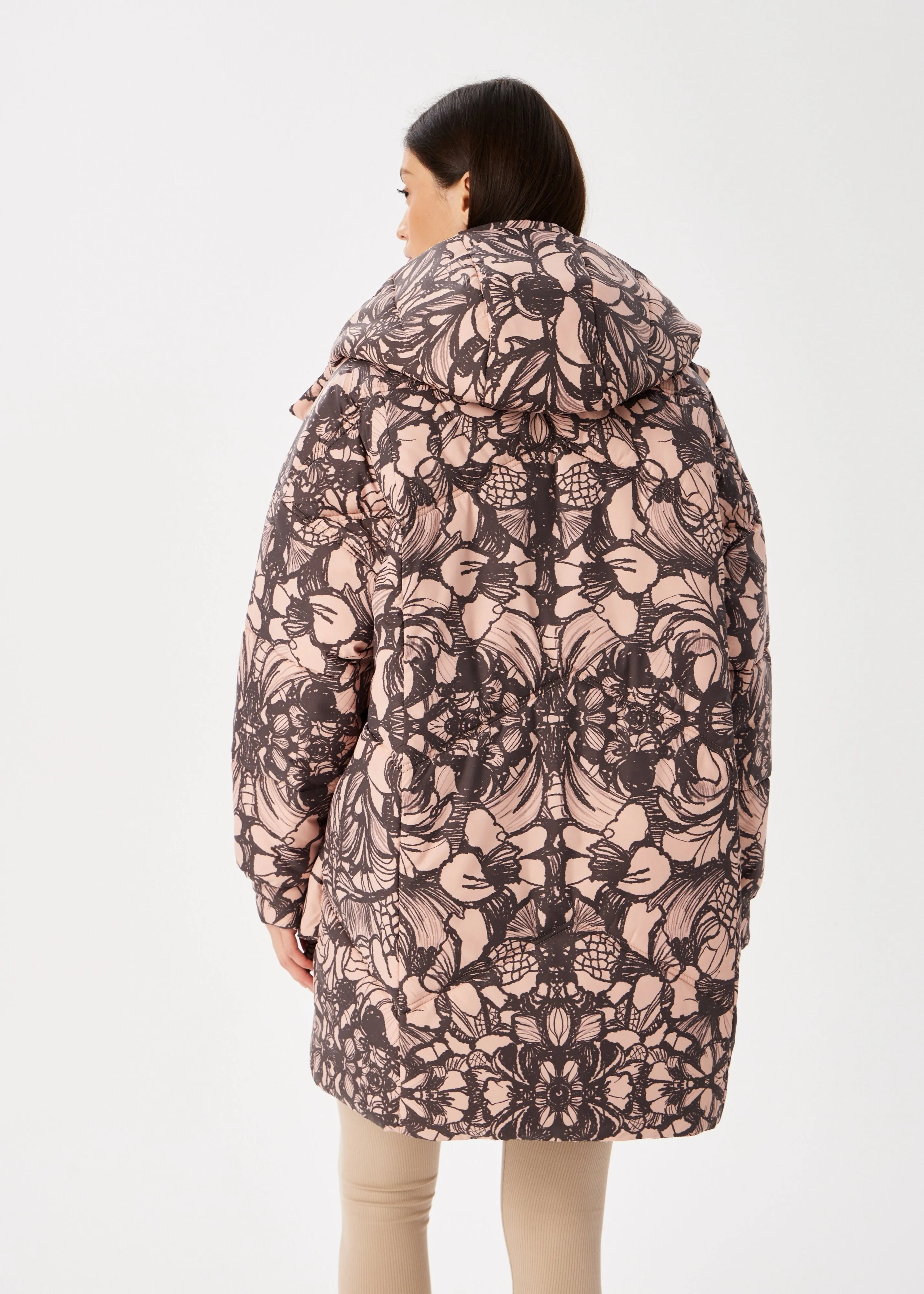 Lace Printed Puffer Jacket for Women – Artistic & Cozy Design