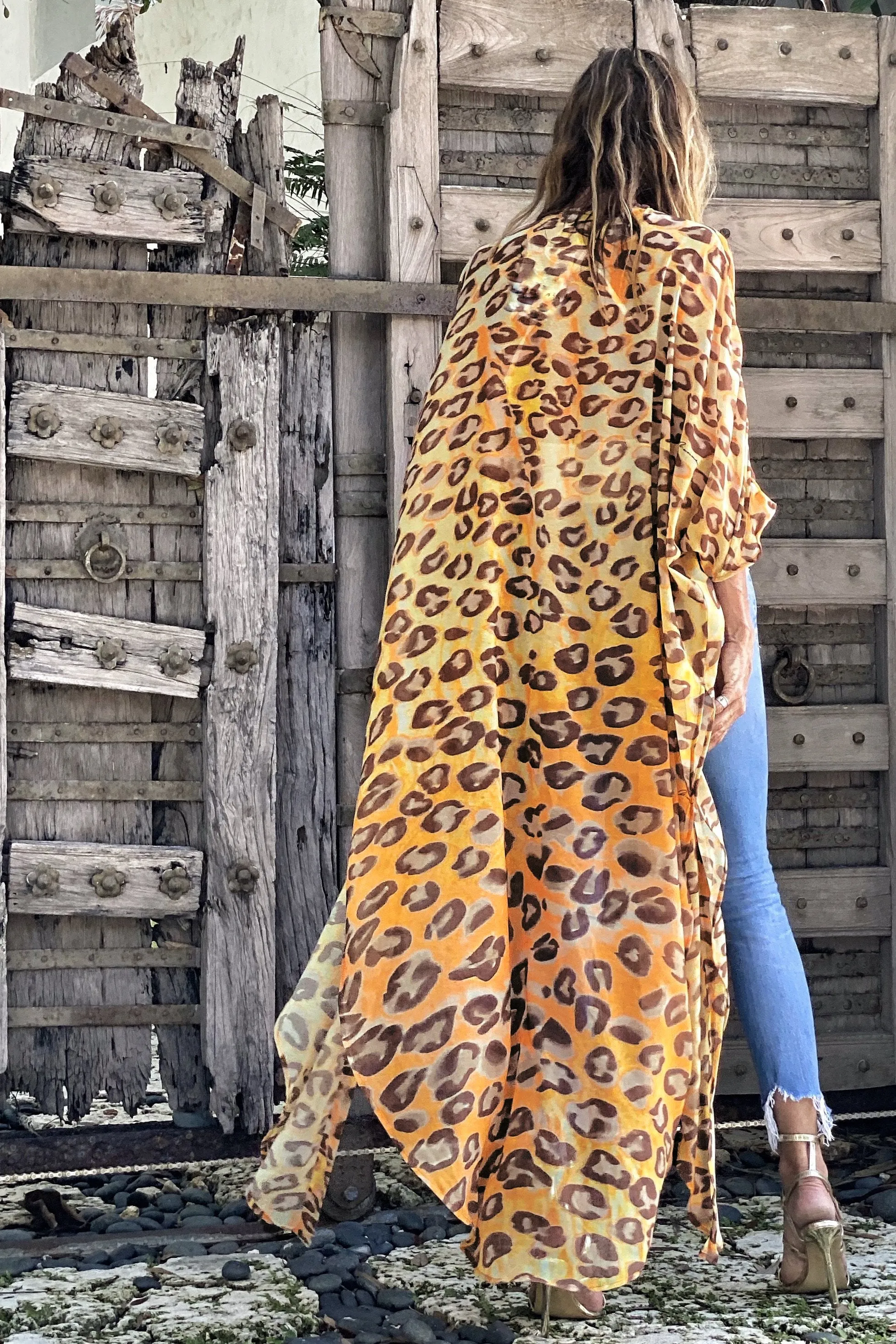 Women's Casual Lace-Up Printed Chiffon Shirts Long Sunscreen Beach Shirts