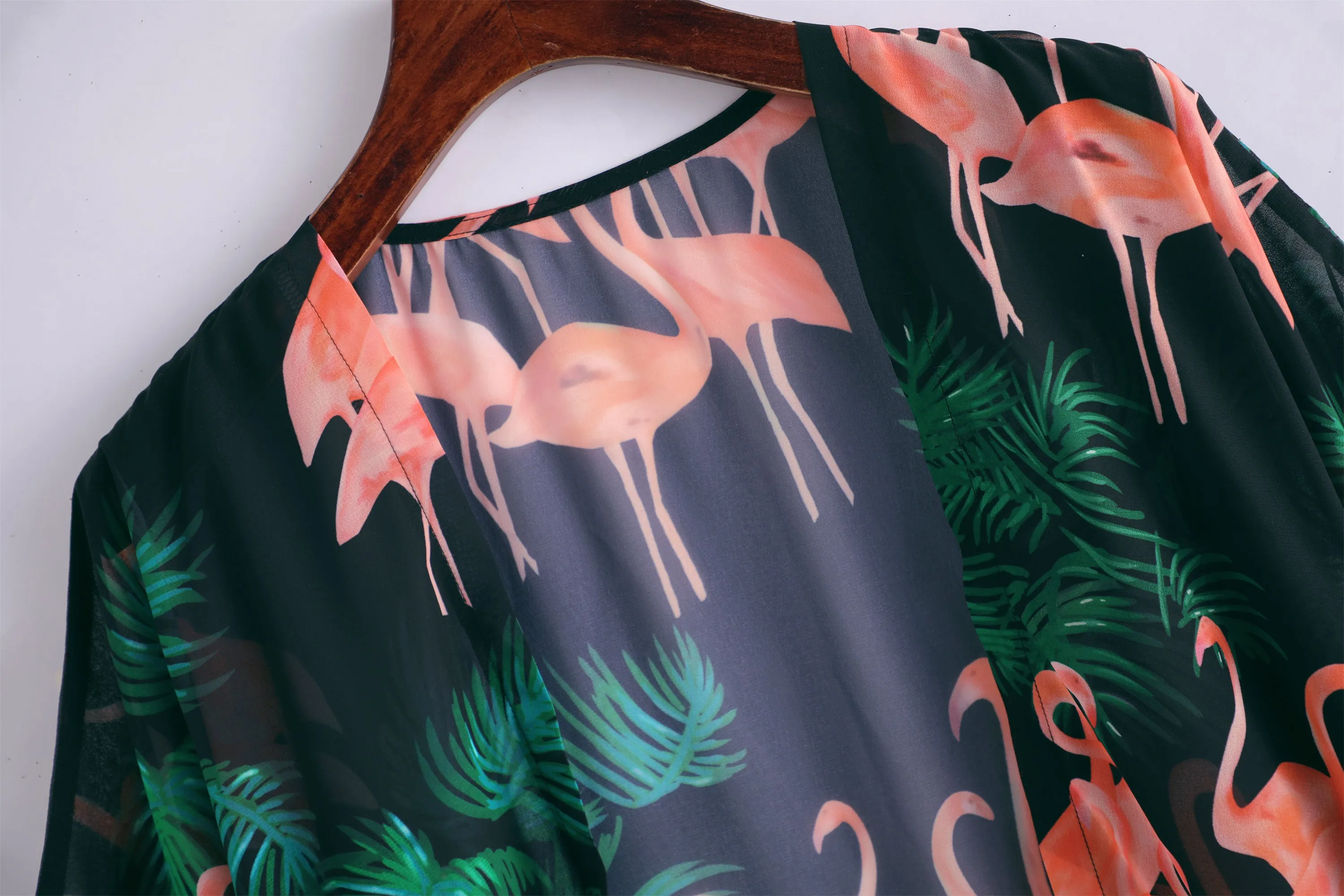 Women's Casual Lace-Up Printed Chiffon Shirts Long Sunscreen Beach Shirts